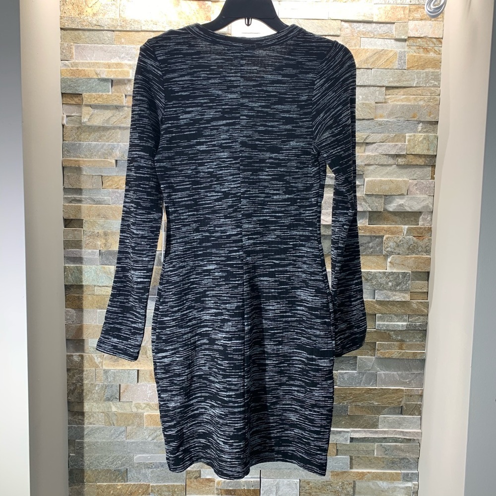 Fifteen Twenty Textured Knit Dress - Picture 4 of 6